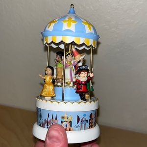 2004 Hallmark Disney Small World, music and movement.  NIB